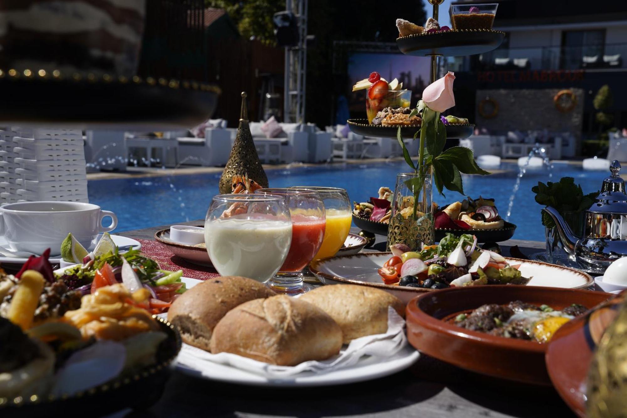 Mabrouk Hotel And Suites- Adult Only Агадир Екстериор снимка